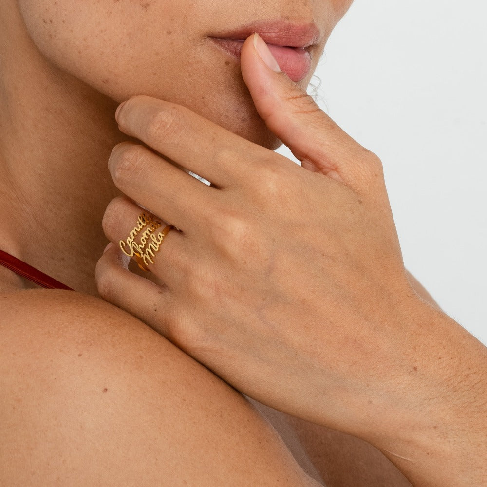 Anillo Personalizado con 1 a 4 Nombres Grabados